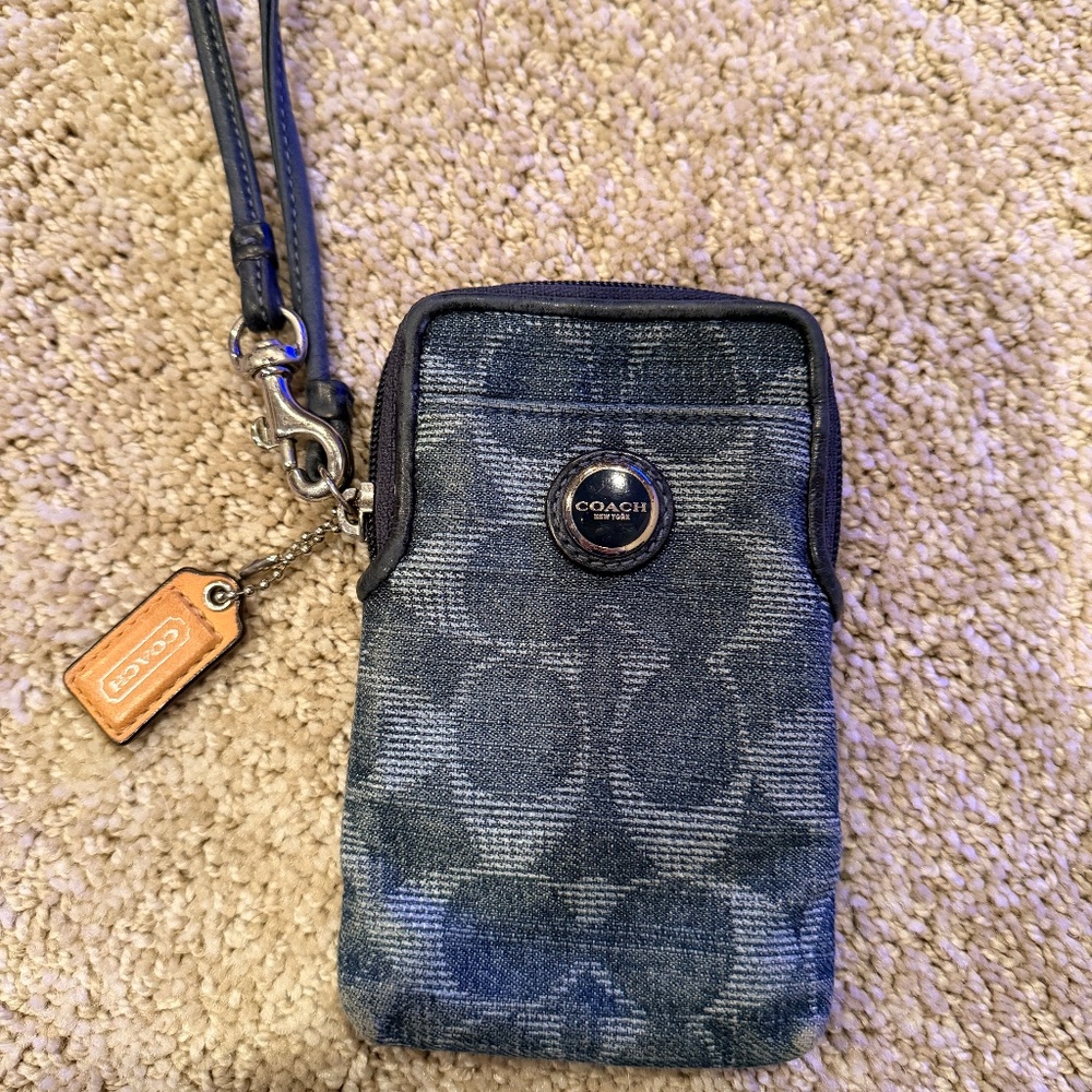 Canvas Coach wristlet